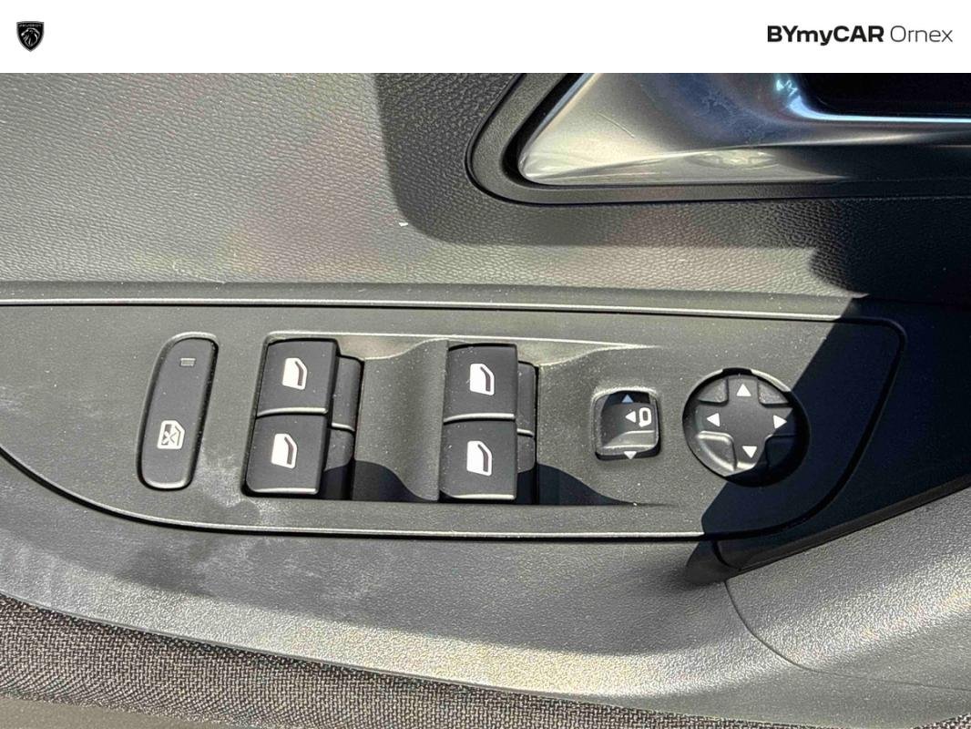 Peugeot 2008 - Photo 20