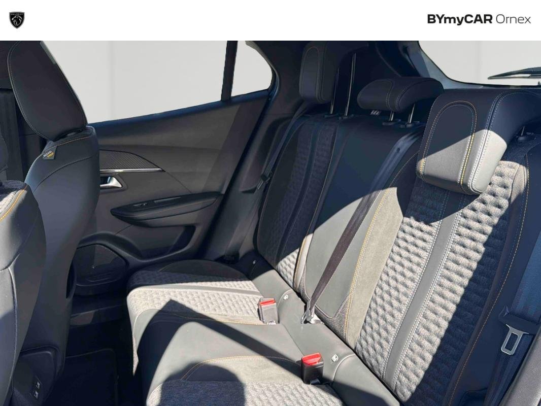 Peugeot 2008 - Photo 18