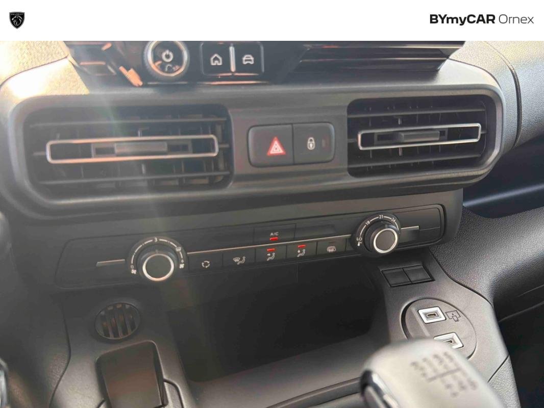 Peugeot Partner - Photo 21