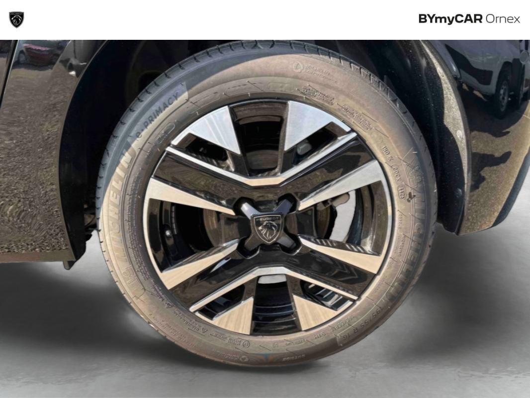 Peugeot 208 - Photo 15