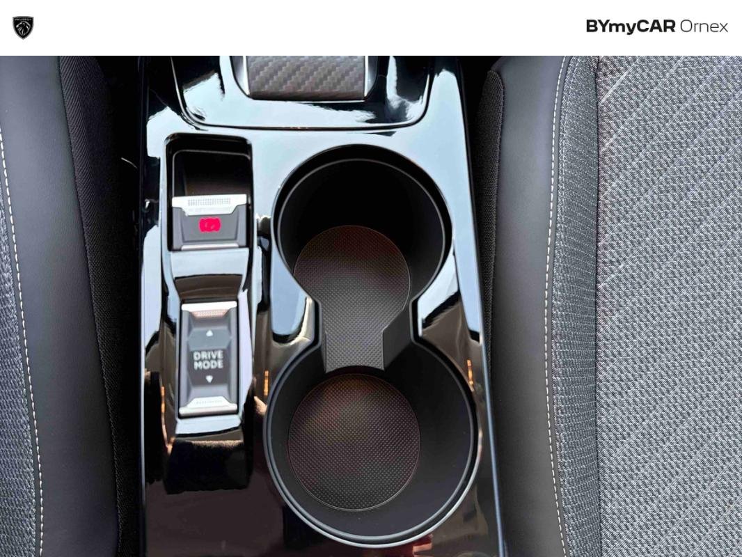 Peugeot 208 - Photo 31