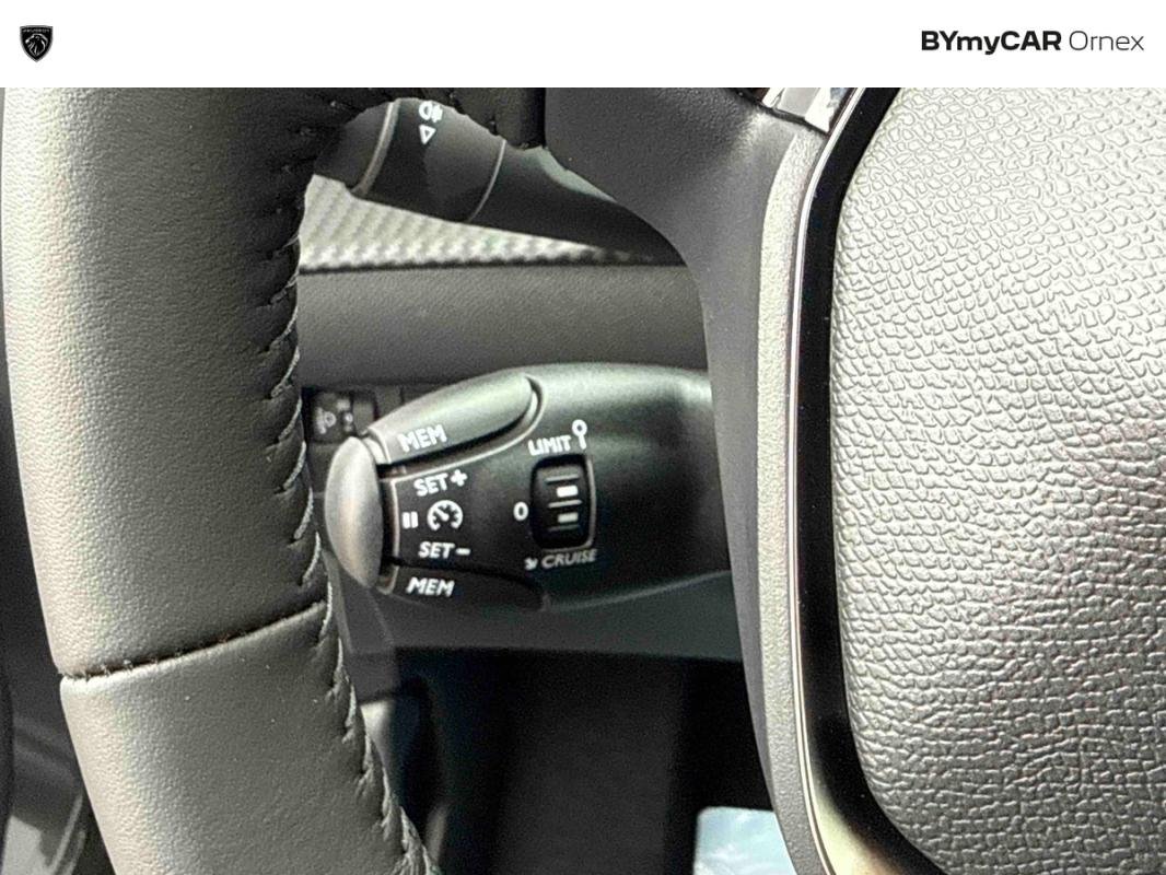 Peugeot 208 - Photo 22