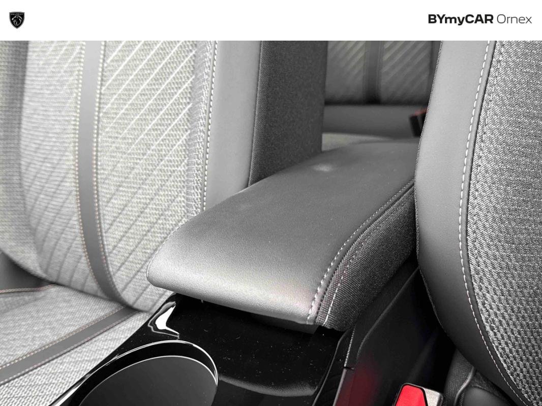 Peugeot 208 - Photo 31