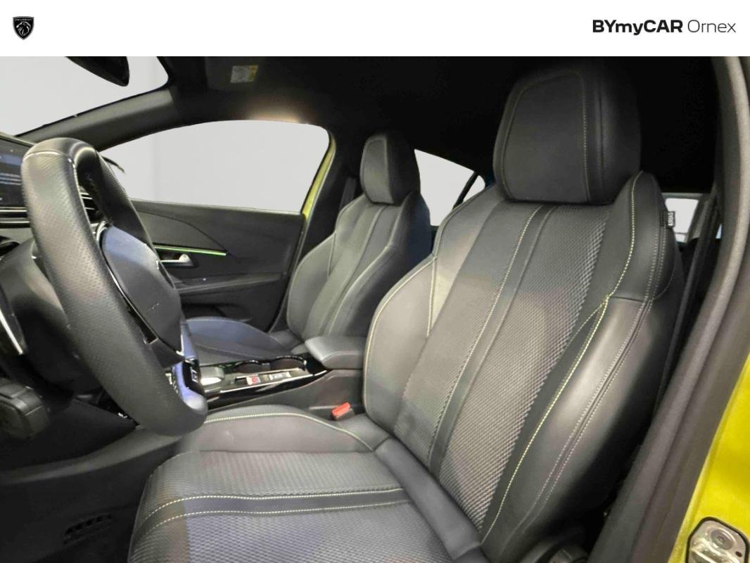 Peugeot 208 - Photo 11