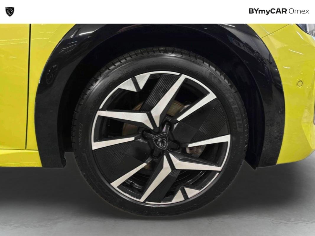 Peugeot 208 - Photo 17
