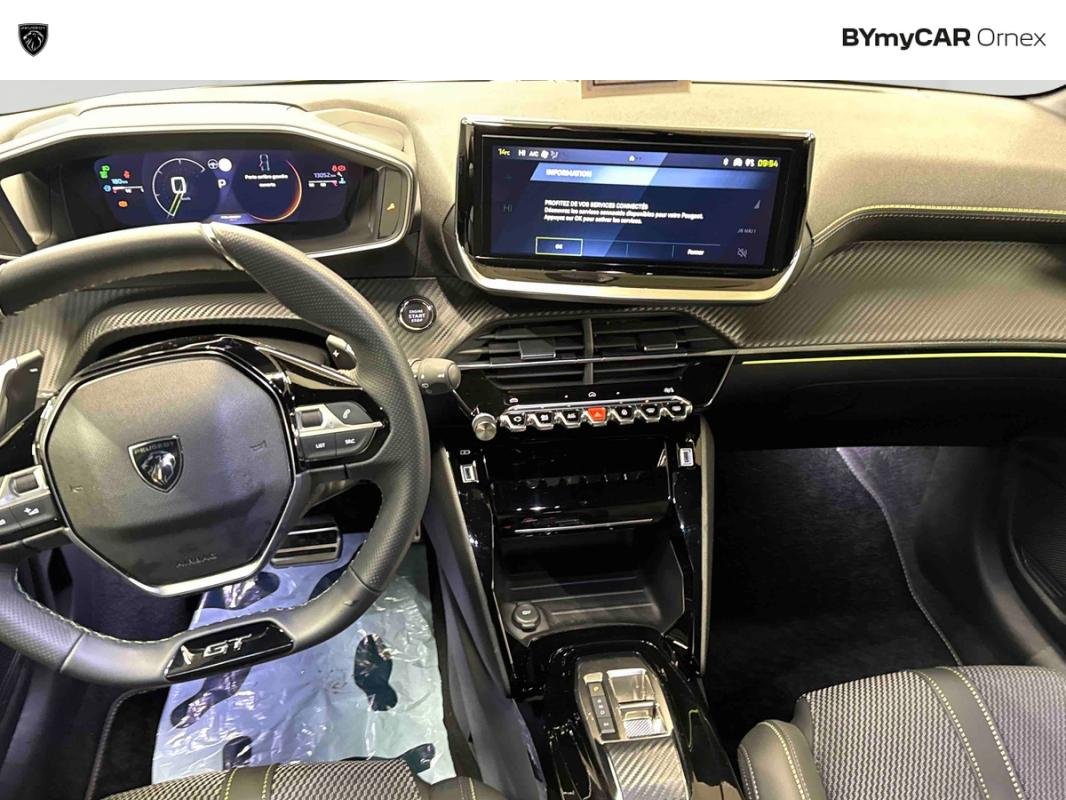 Peugeot 208 - Photo 9