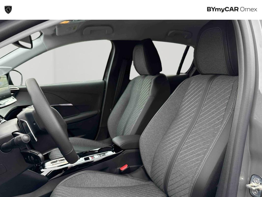 Peugeot 208 - Photo 11