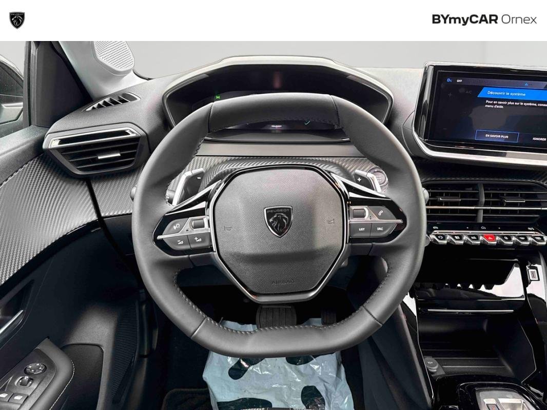 Peugeot 208 - Photo 10