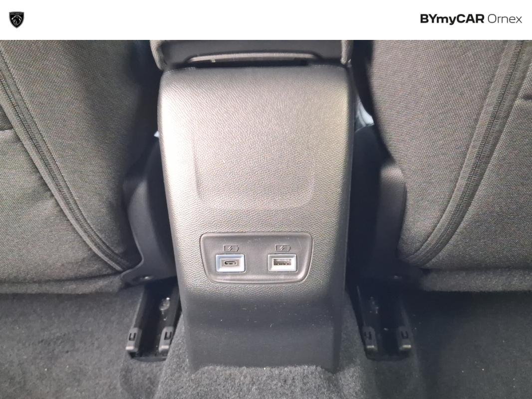 Peugeot 2008 - Photo 31