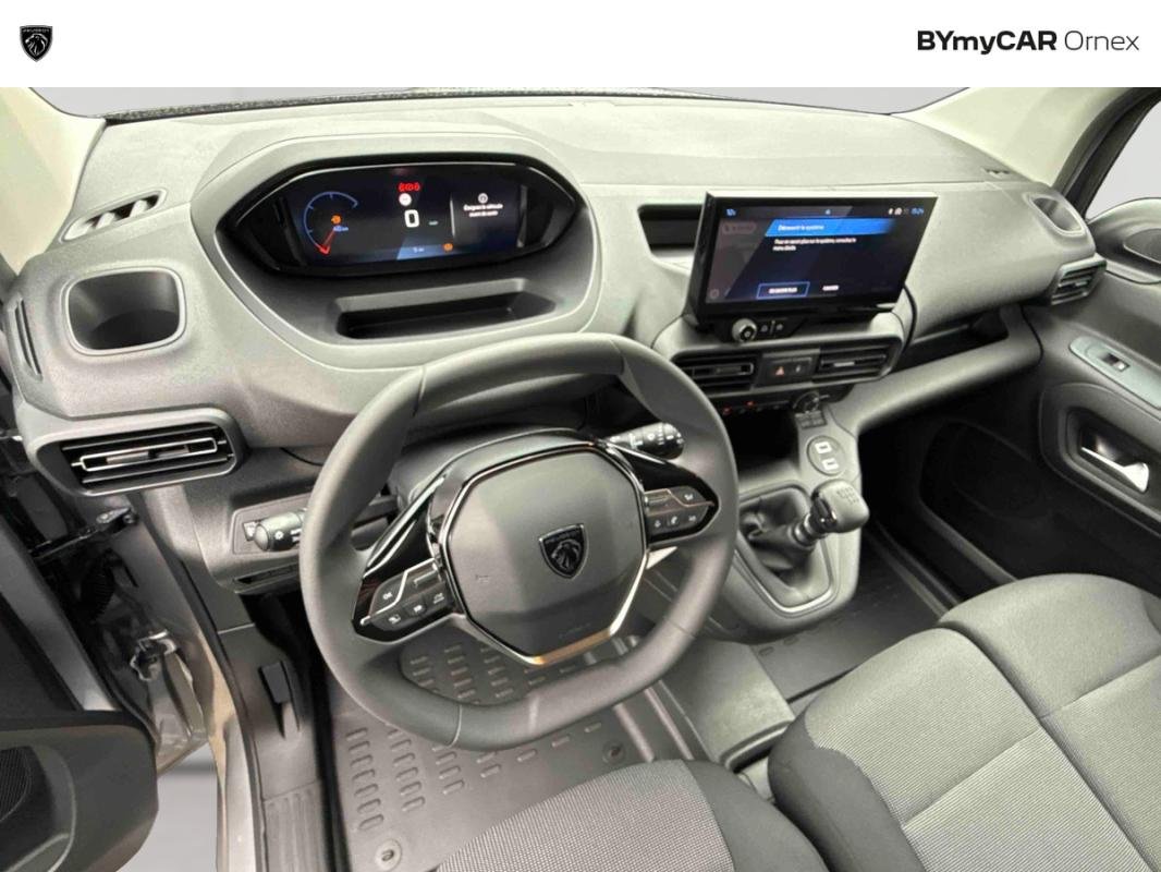 Peugeot Partner - Photo 9