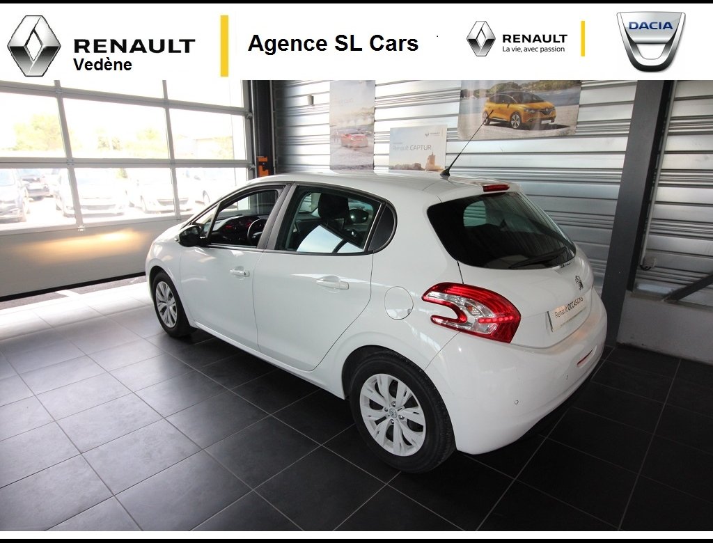 Peugeot 208 - Photo 5