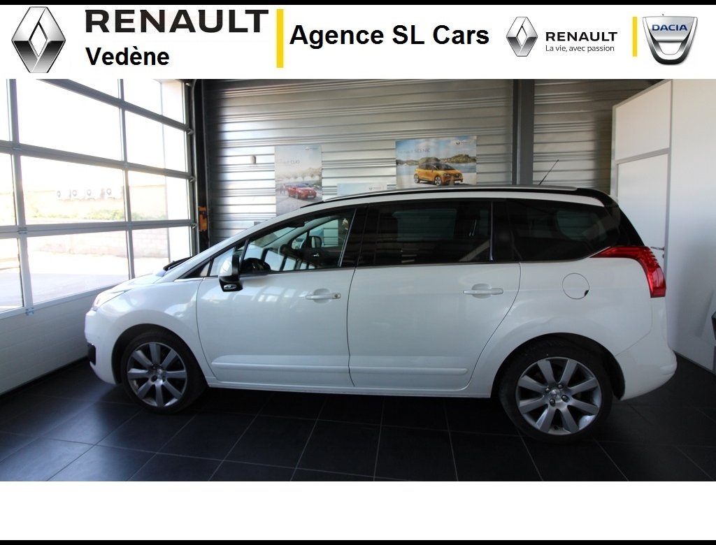 Peugeot 5008 - Photo 3