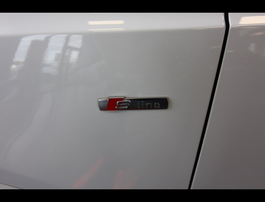 Audi Q3 - Photo 9