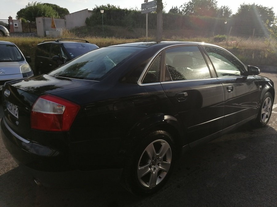 Audi A4 - Photo 4
