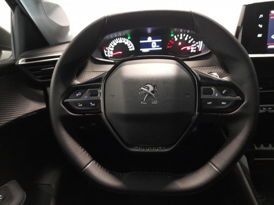 Peugeot 208 - Photo 13