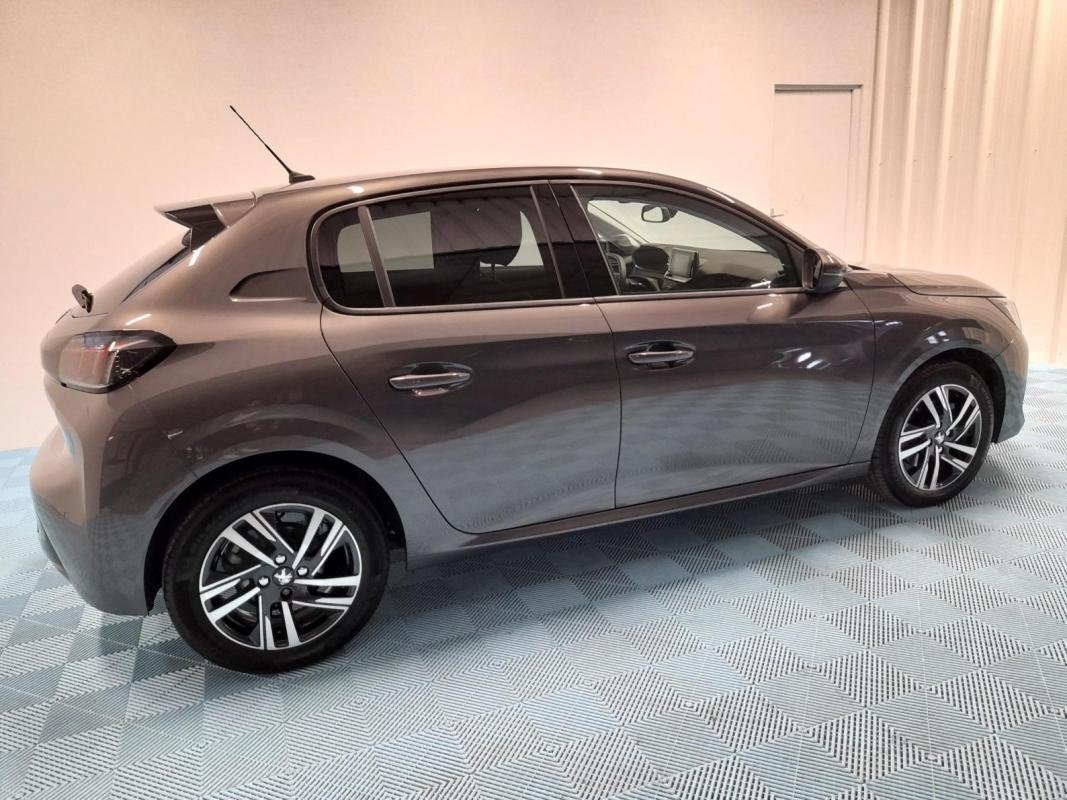 Peugeot 208 - Photo 4