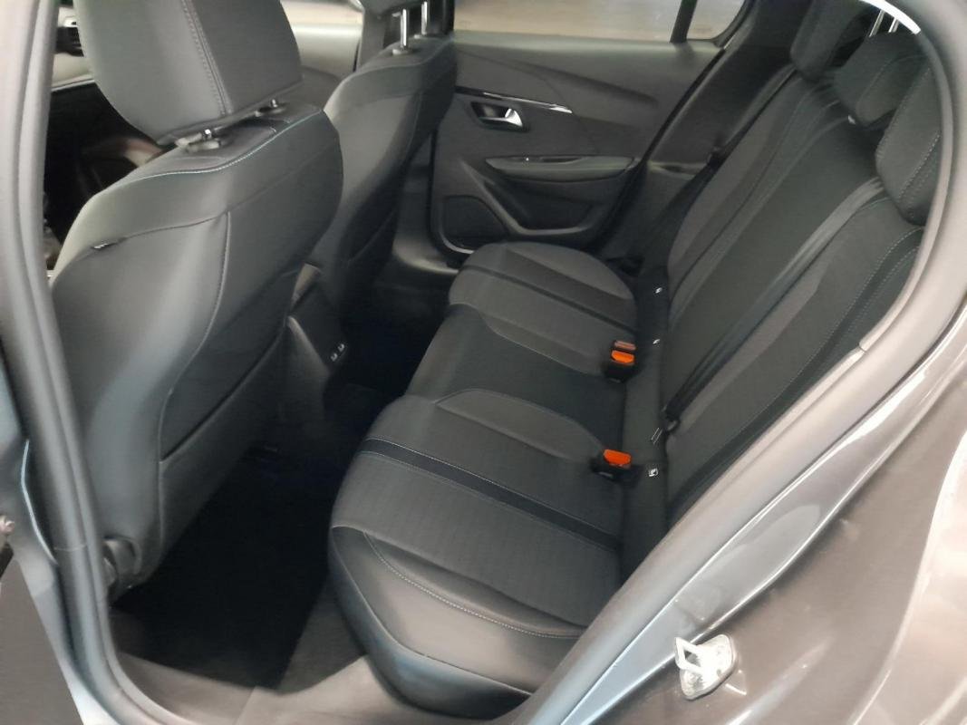 Peugeot 208 - Photo 10