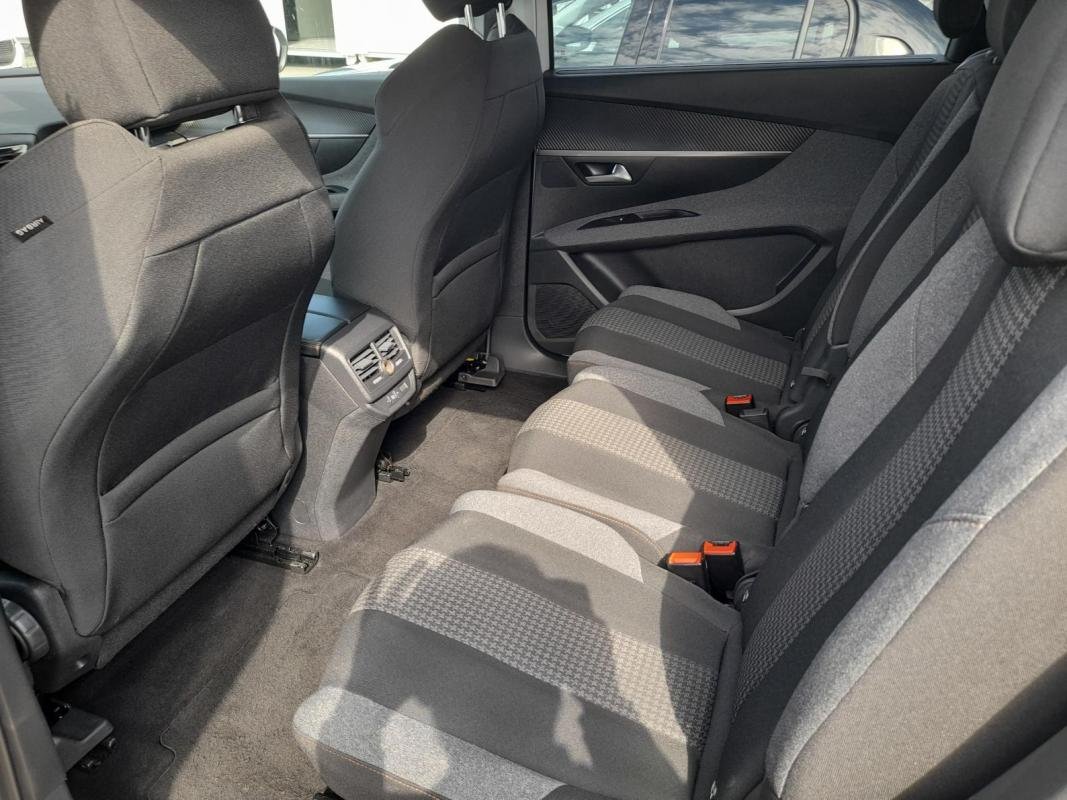 Peugeot 5008 - Photo 11