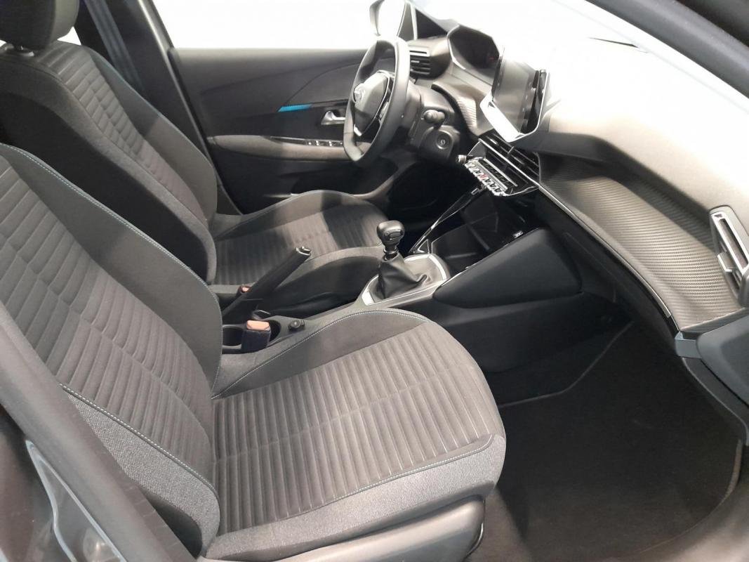 Peugeot 208 - Photo 8