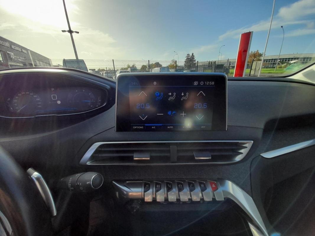 Peugeot 3008 - Photo 19