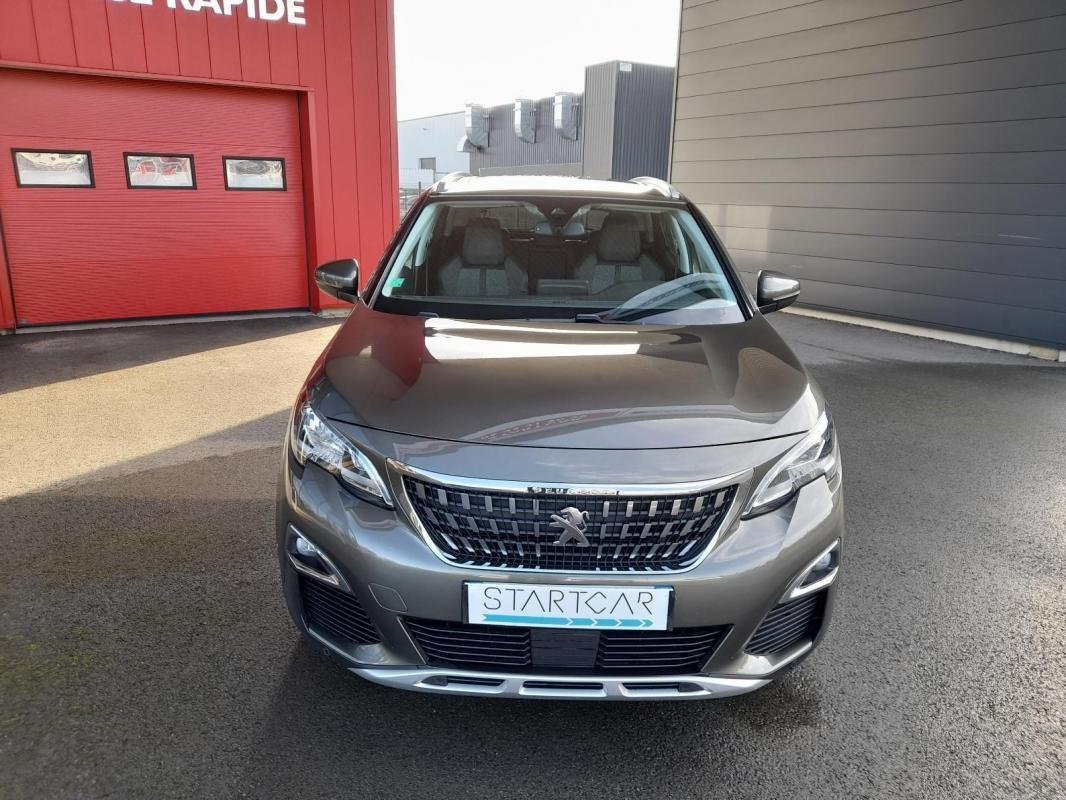 Peugeot 3008 - Photo 2