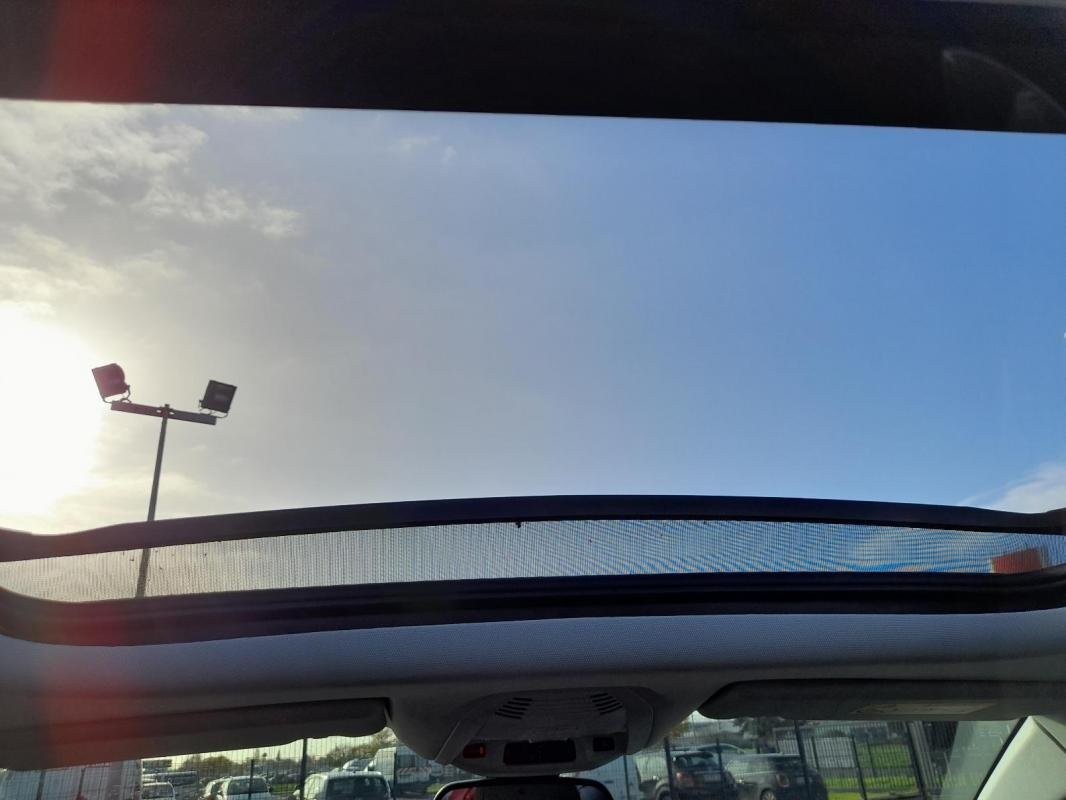 Peugeot 3008 - Photo 24