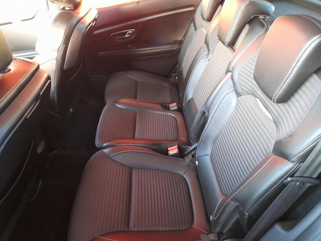 Renault Scénic - Photo 13