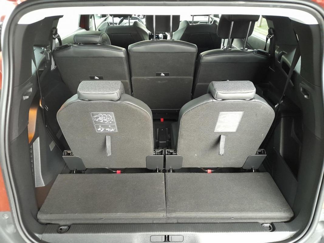 Peugeot 5008 - Photo 10
