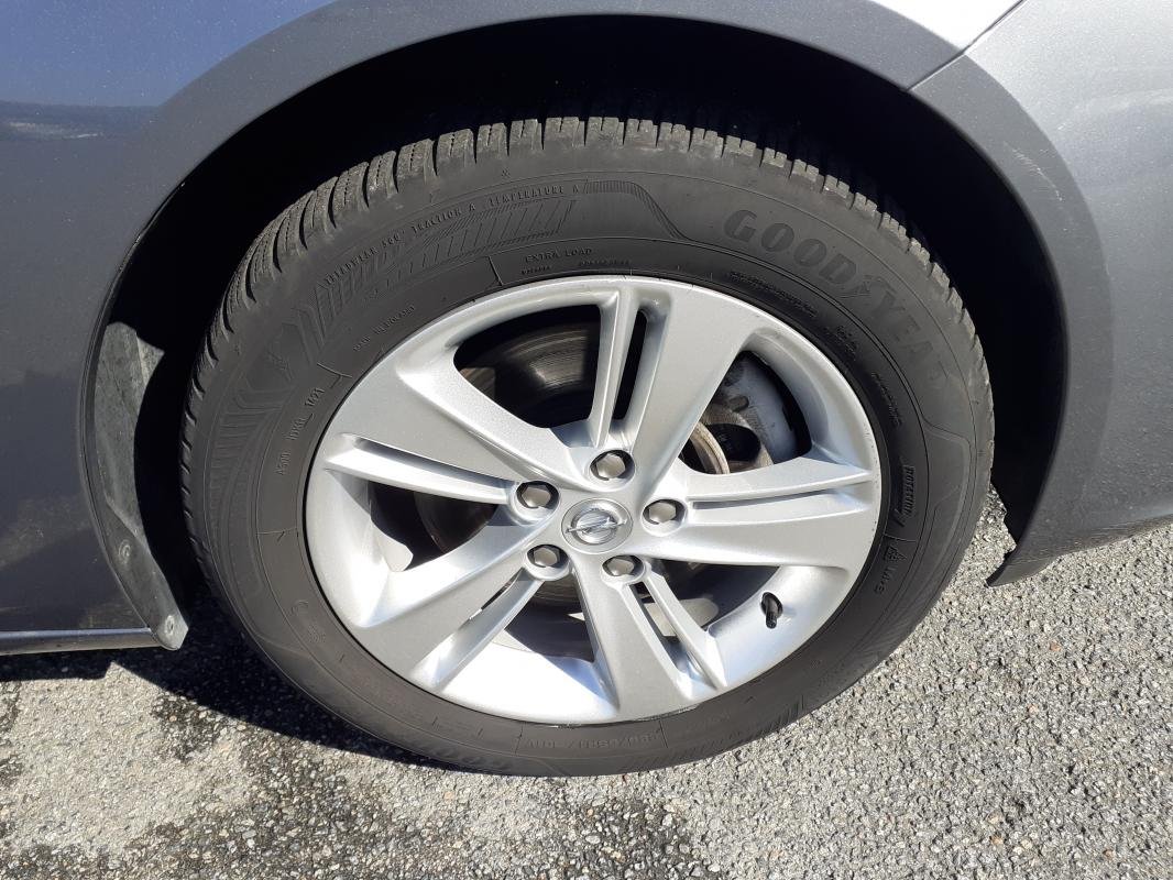 Opel Insignia - Photo 19