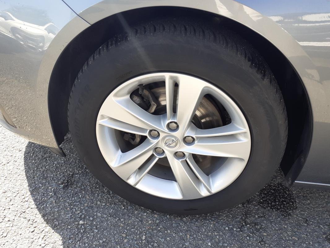 Opel Insignia - Photo 25