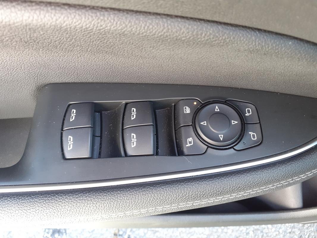 Opel Insignia - Photo 32