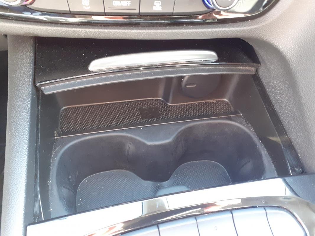 Opel Insignia - Photo 37