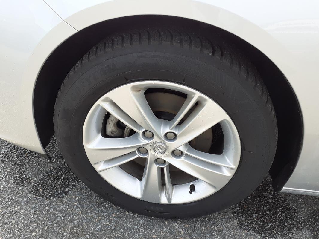 Opel Insignia - Photo 25
