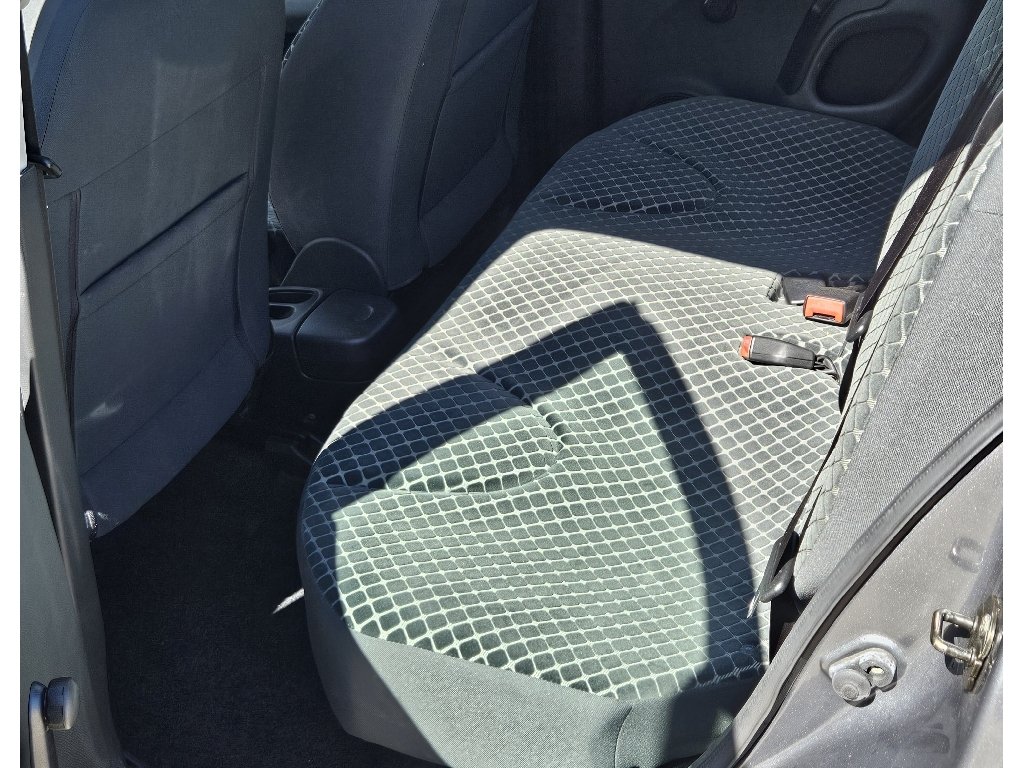 Nissan Micra - Photo 7