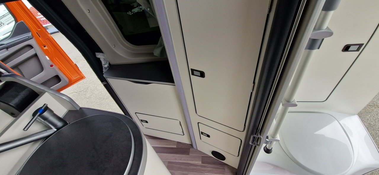 Ford Transit - Photo 31