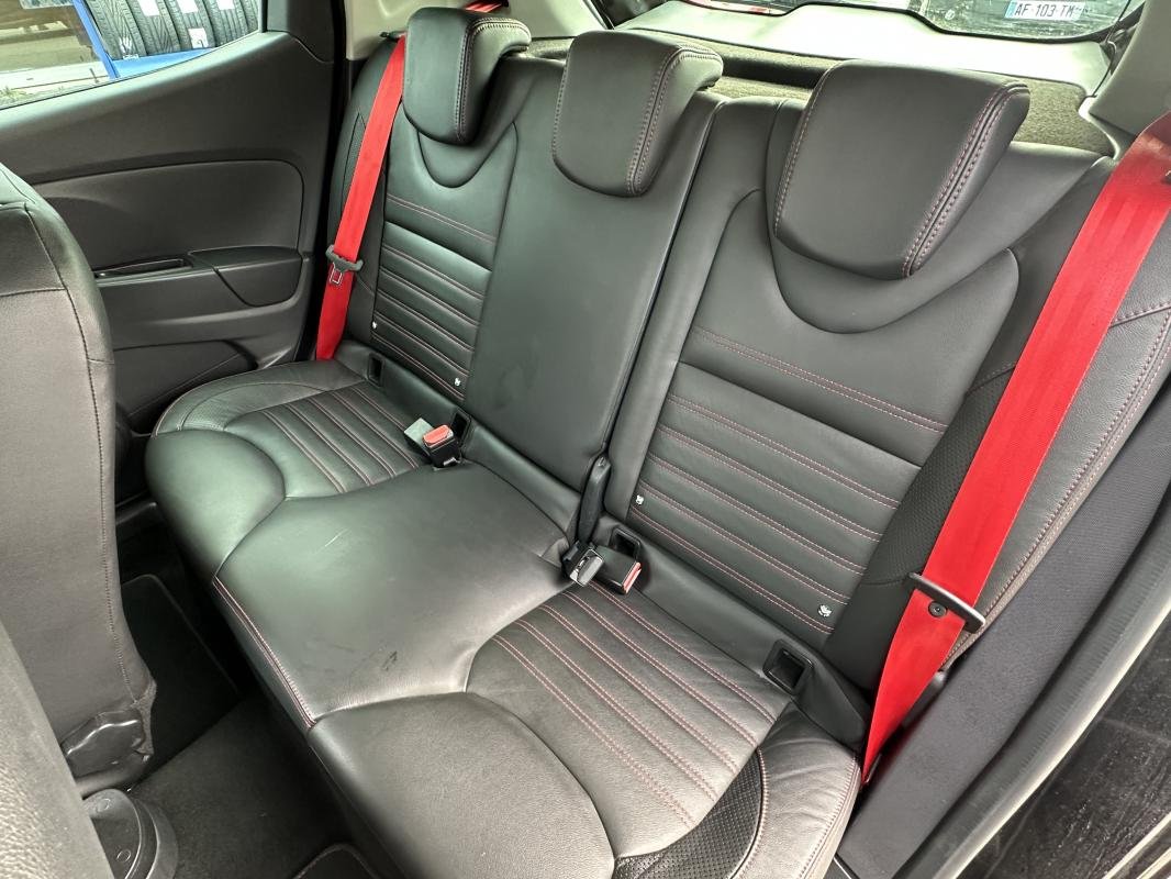 Renault Clio - Photo 14