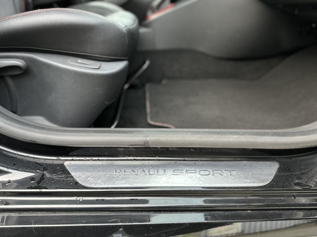Renault Clio - Photo 18