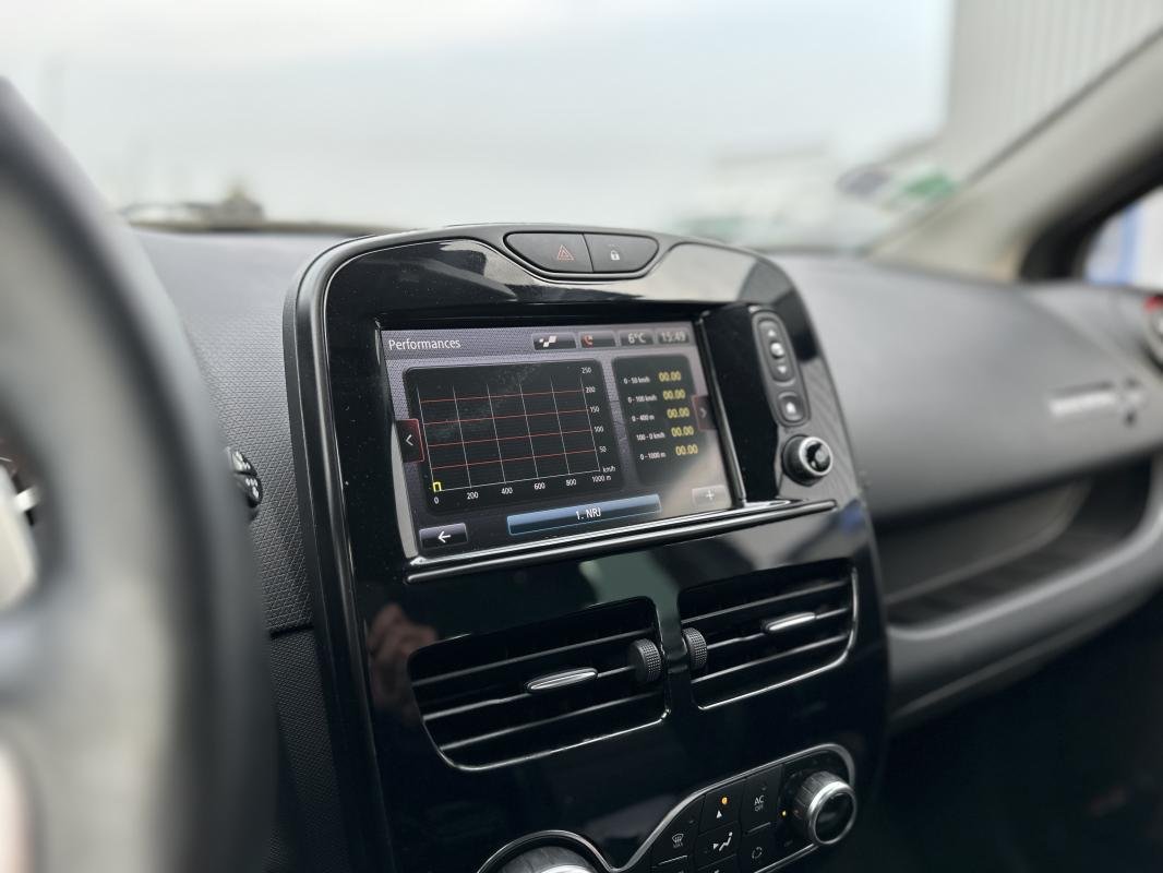 Renault Clio - Photo 31