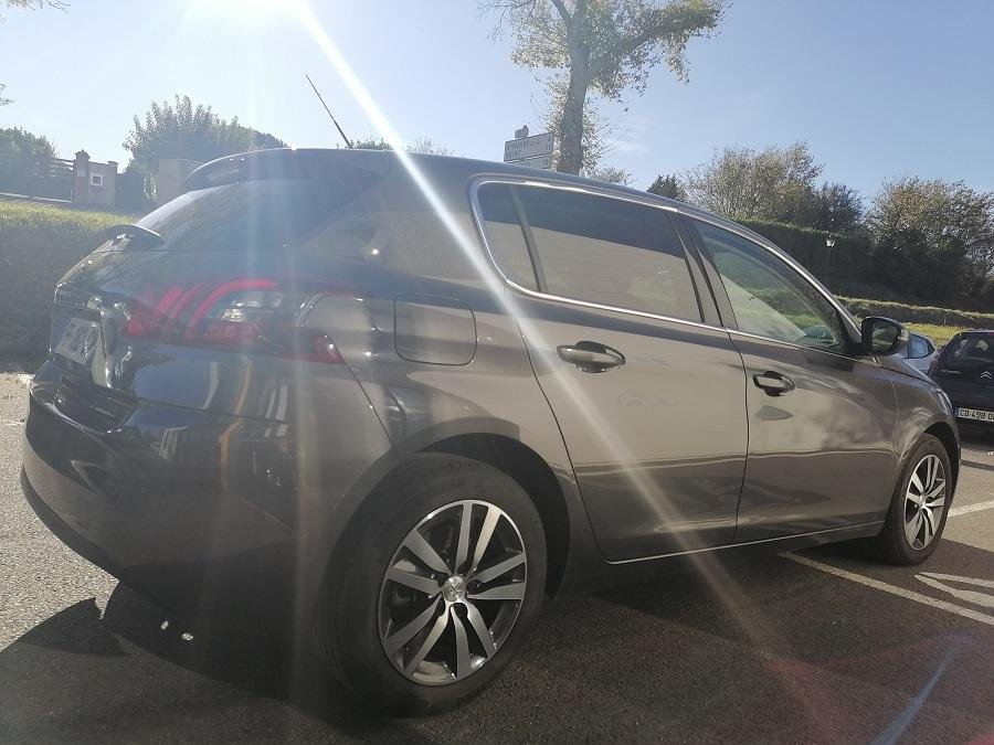 Peugeot 308 - Photo 3