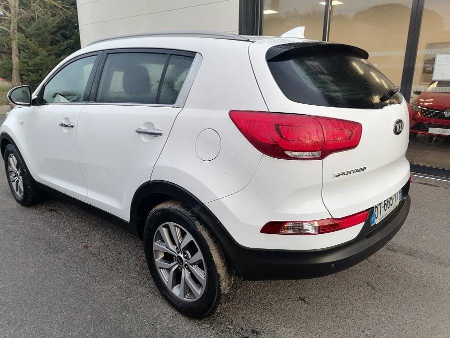 Kia Sportage - Photo 2