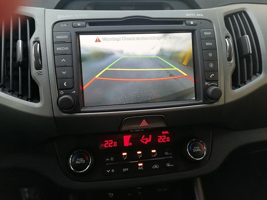 Kia Sportage - Photo 8
