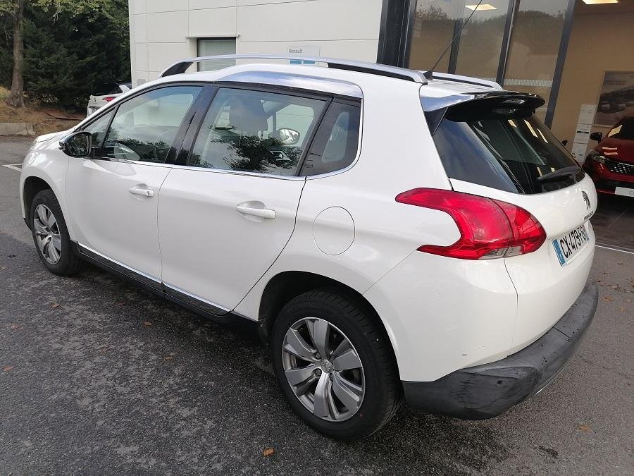 Peugeot 2008 - Photo 2