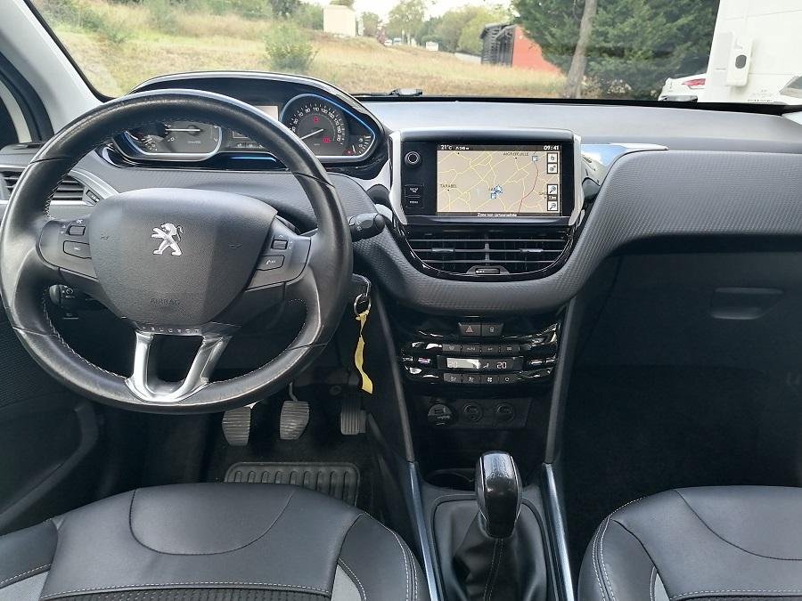 Peugeot 2008 - Photo 8