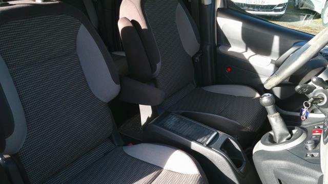 Peugeot Partner Tepee - Photo 17