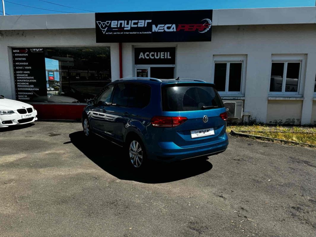 Volkswagen Touran - Photo 4