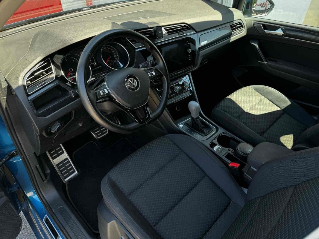 Volkswagen Touran - Photo 10
