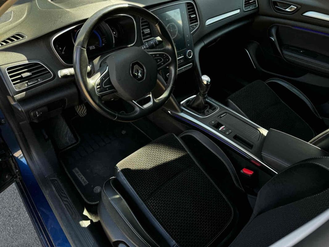 Renault Mégane - Photo 8