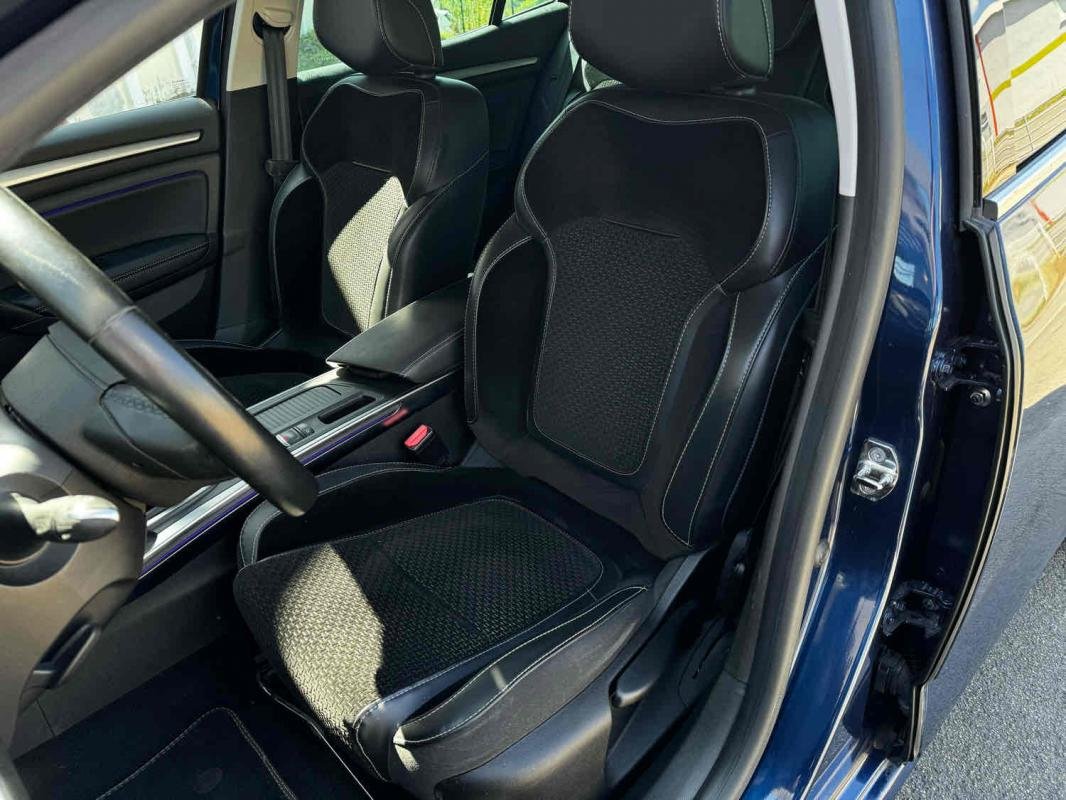Renault Mégane - Photo 9