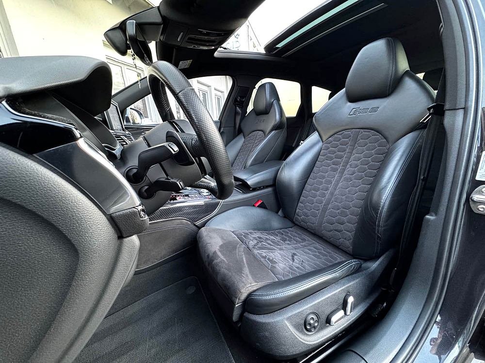Audi RS6 - Photo 11