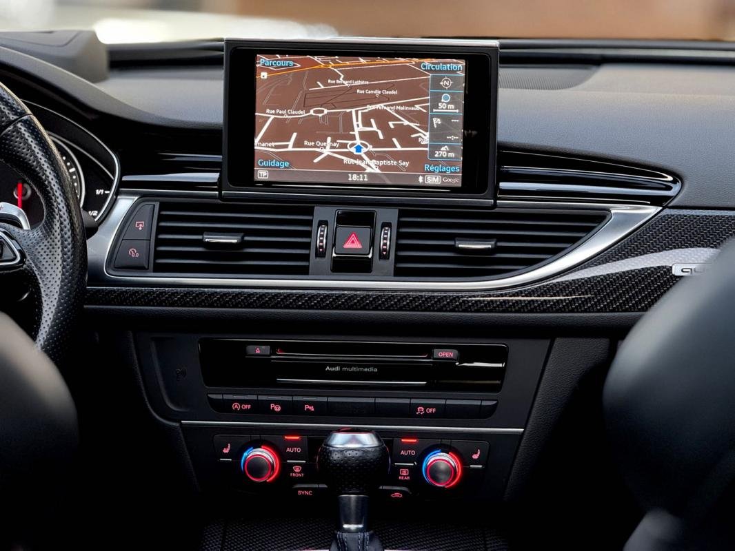 Audi RS6 - Photo 14